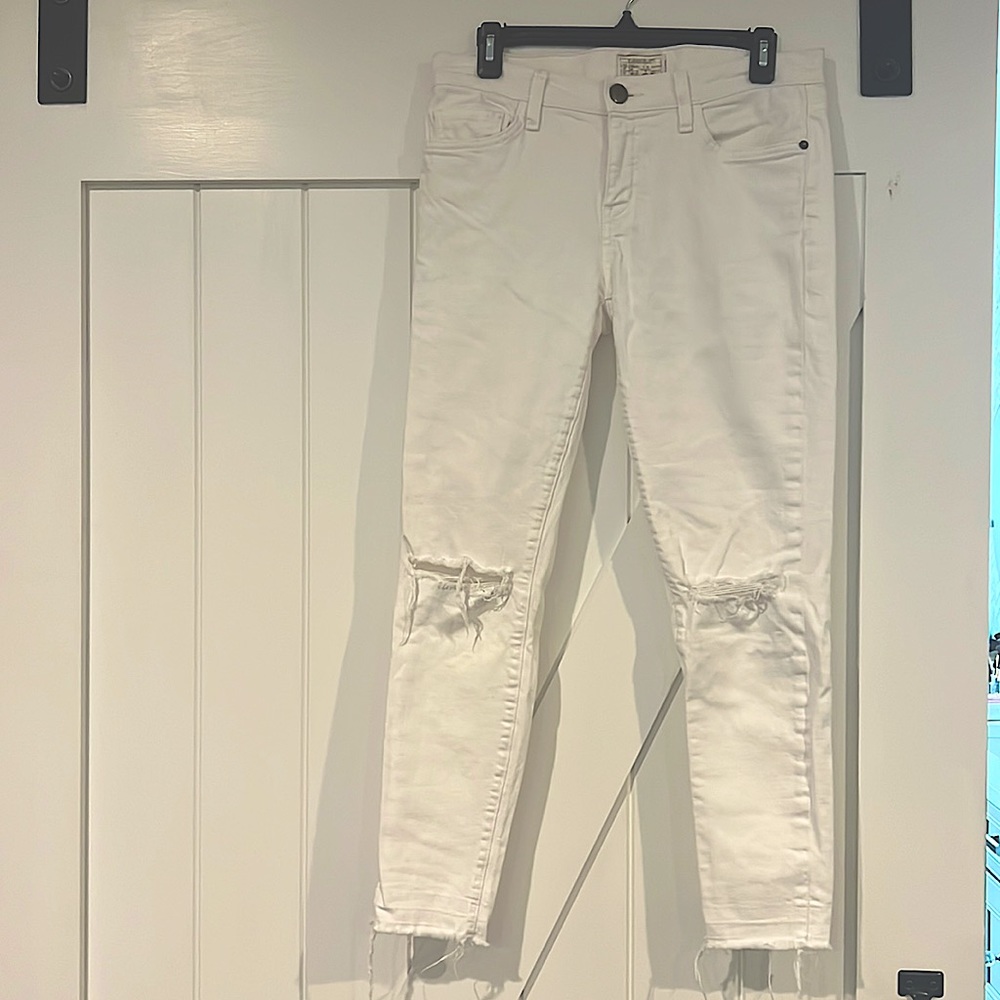 Perfect condition Current/Elliott skinny white jeans size 28